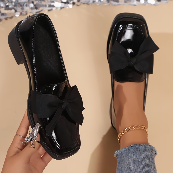 Matilda™ | Women's Black Patent Bow Loafers