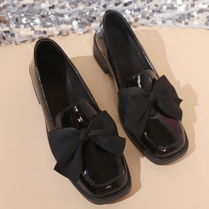 Matilda™ | Women's Black Patent Bow Loafers