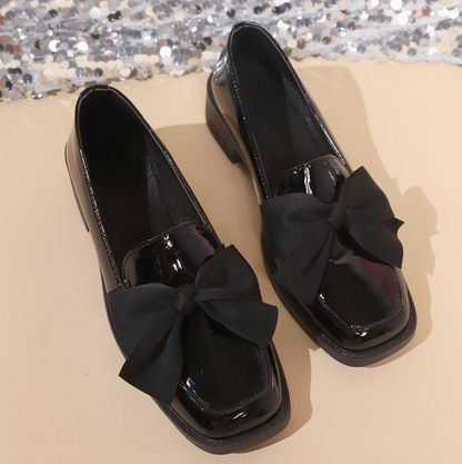 Matilda™ | Women's Black Patent Bow Loafers