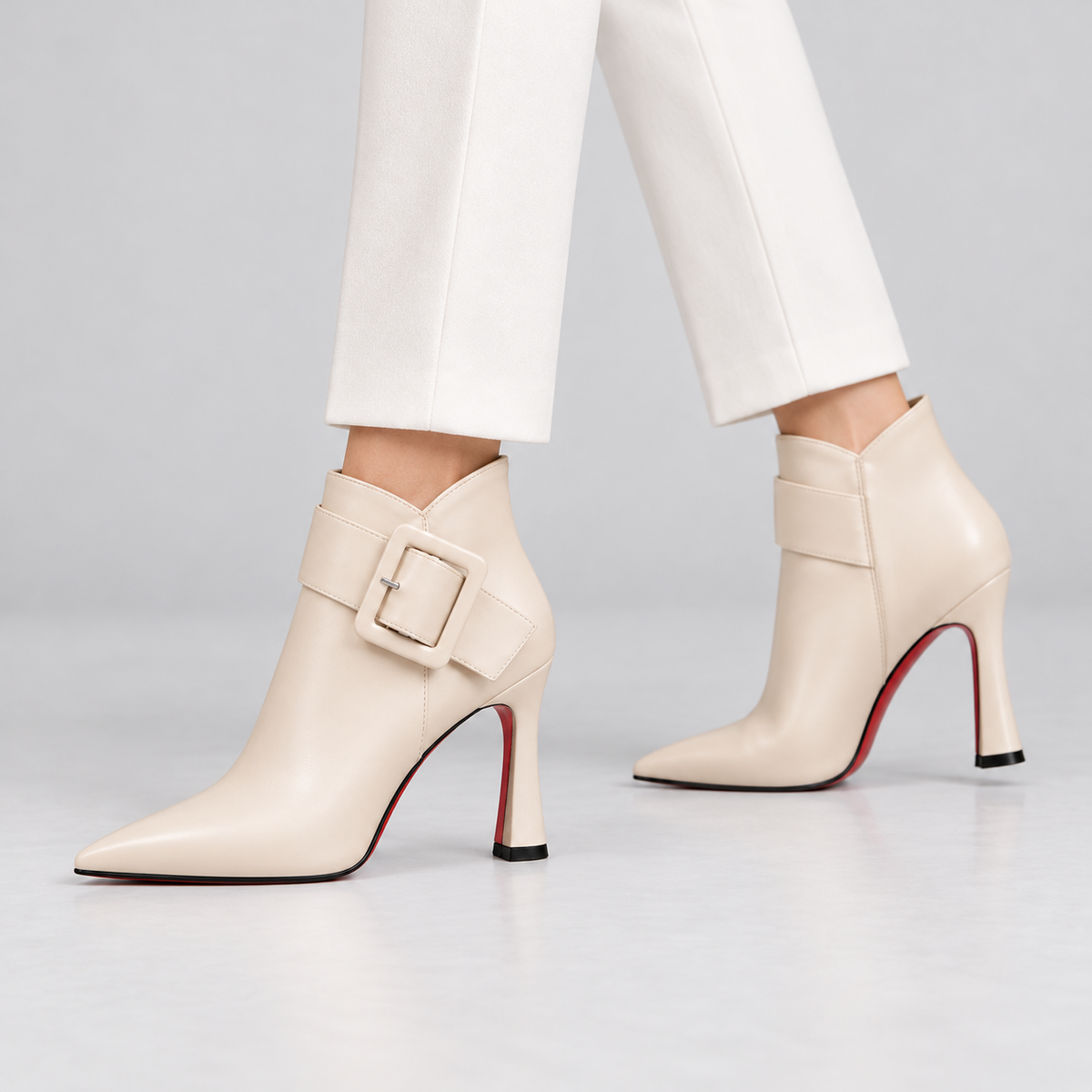 Samantha™ | Vintage Leather Buckle Ankle Boots