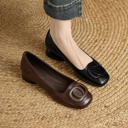 Elizabeth™ | Opium Flats