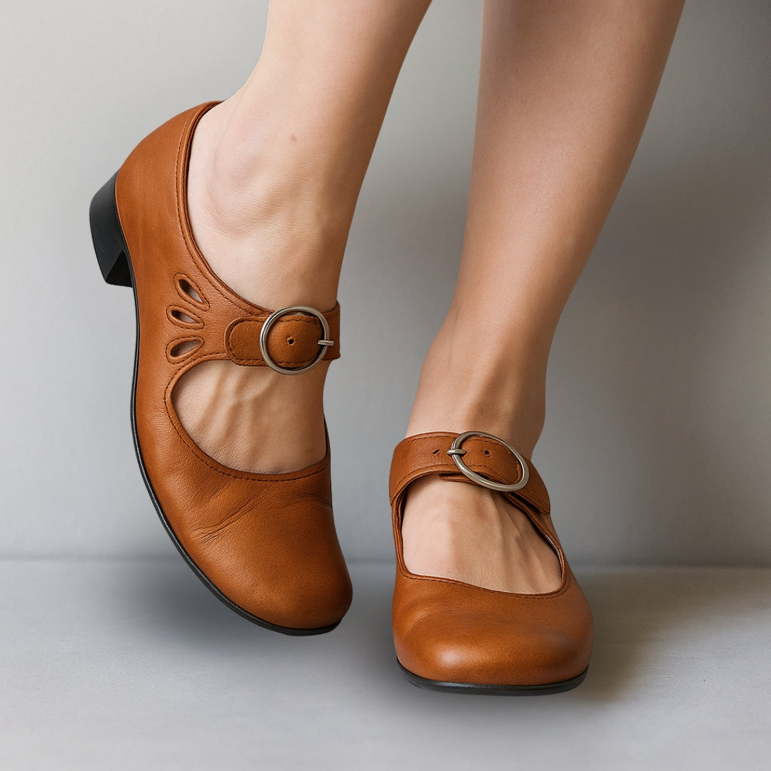 Clarence™ | Elegant women's Court Shoes with an ankle strap