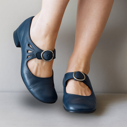 Clarence™ | Elegant women's Court Shoes with an ankle strap